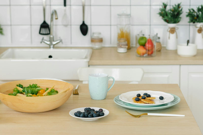 Acacia vs Teak: Which Wood Wins for Plates and Bowls?