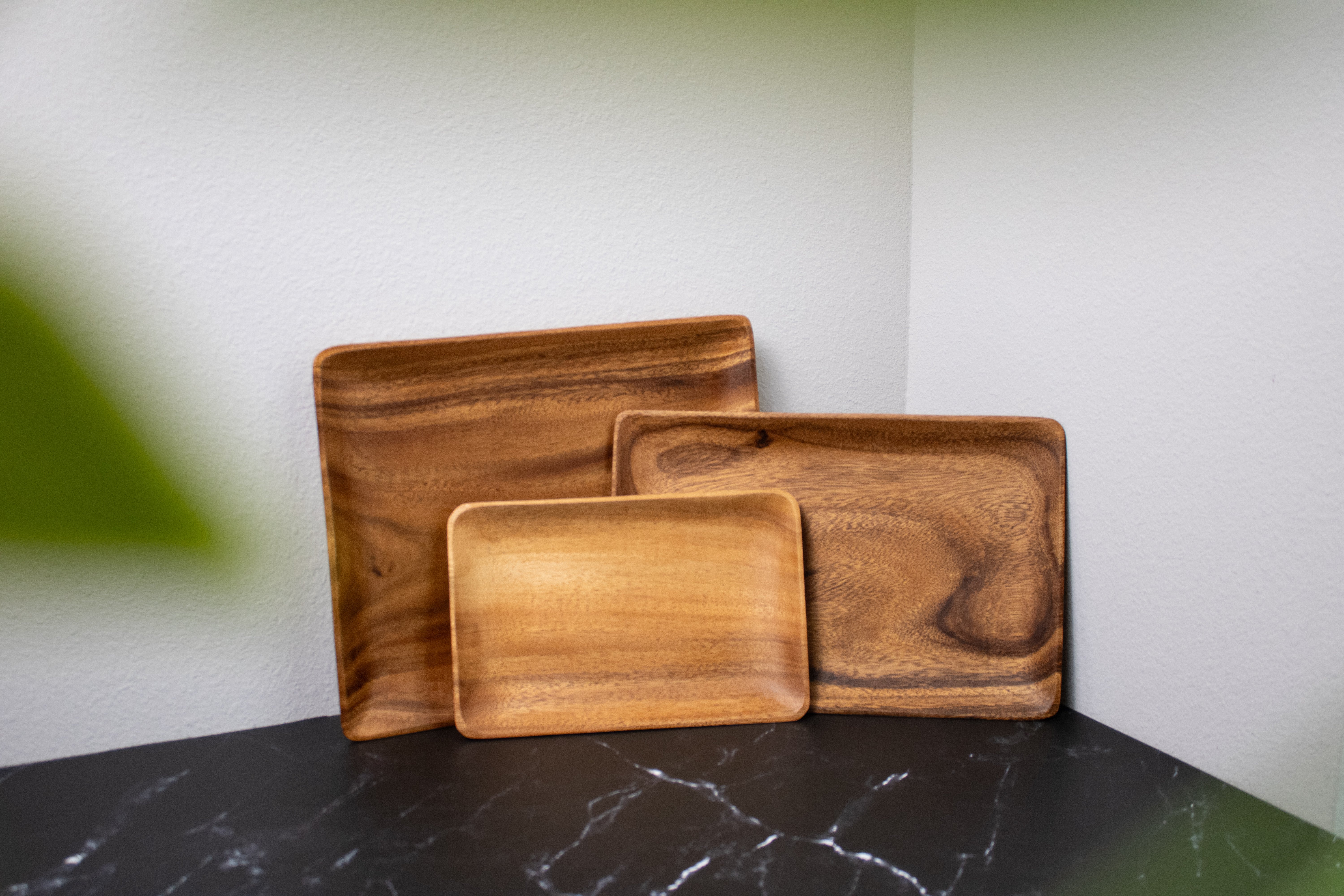 Ina Plate Set — 3-Pc Handcrafted Acacia Wood Plates | D&Co.