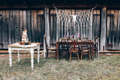 Storing Your Acacia Tableware: Shelving, Stacking, Spacing