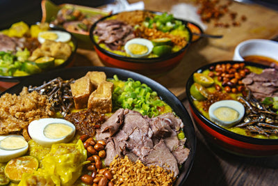 10 Filipino Dishes That Belong on Wooden Tableware