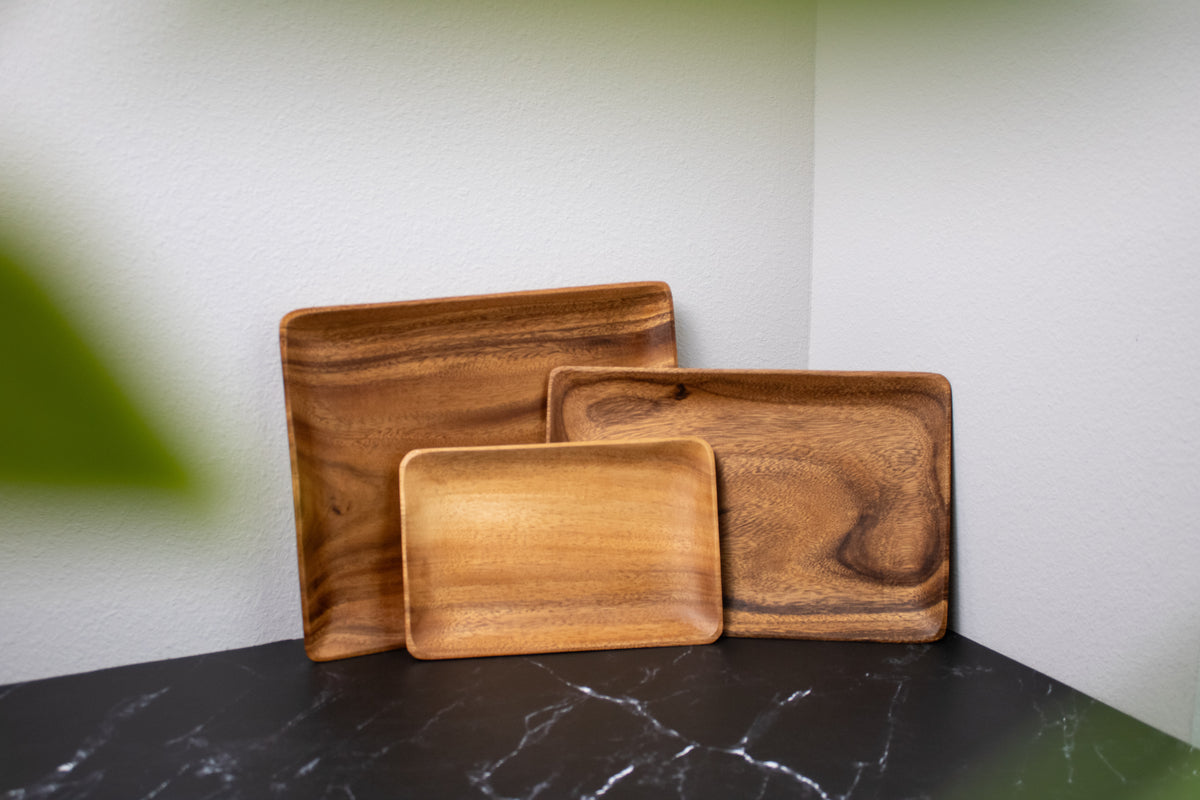 Ina Plate Set
